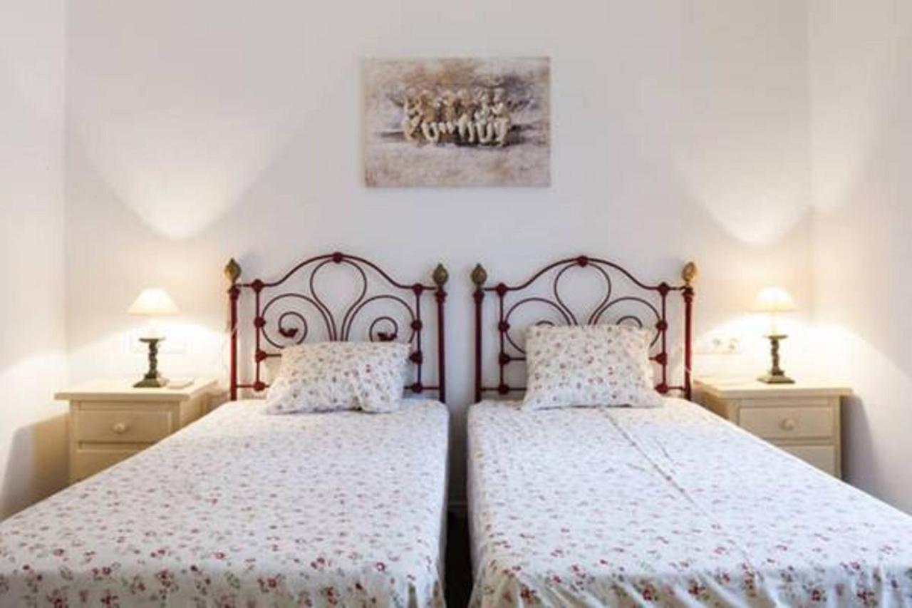 Apartamentos Rg Arenal Sevilha Quarto foto